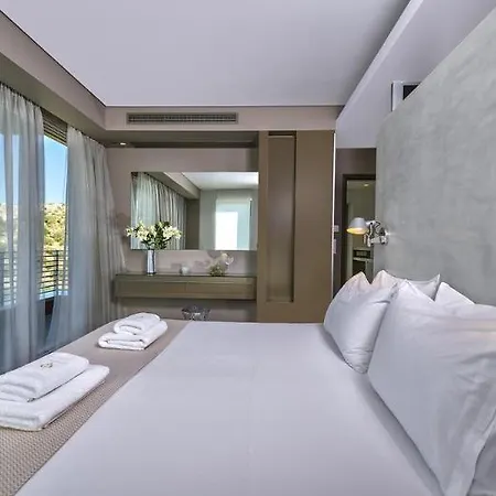 Youphoria Sea View Villa *