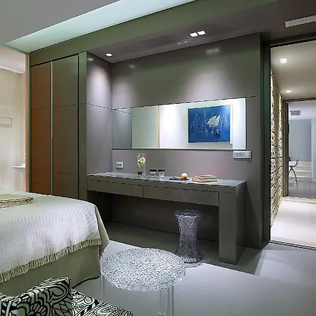 Youphoria Sea View Villa *