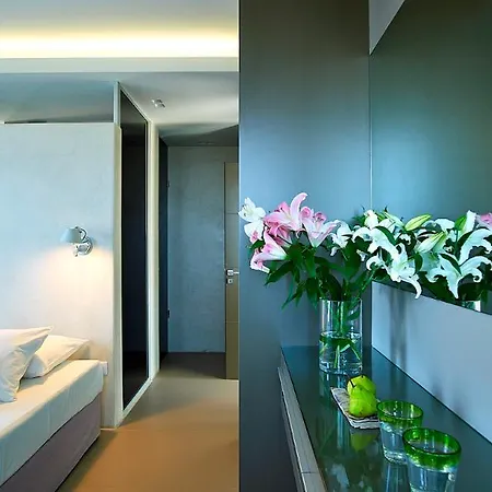 Youphoria Sea View Villa *